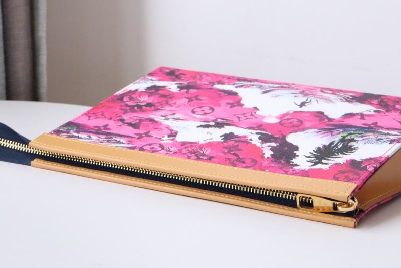 Louis Vuitton Clutch Bags